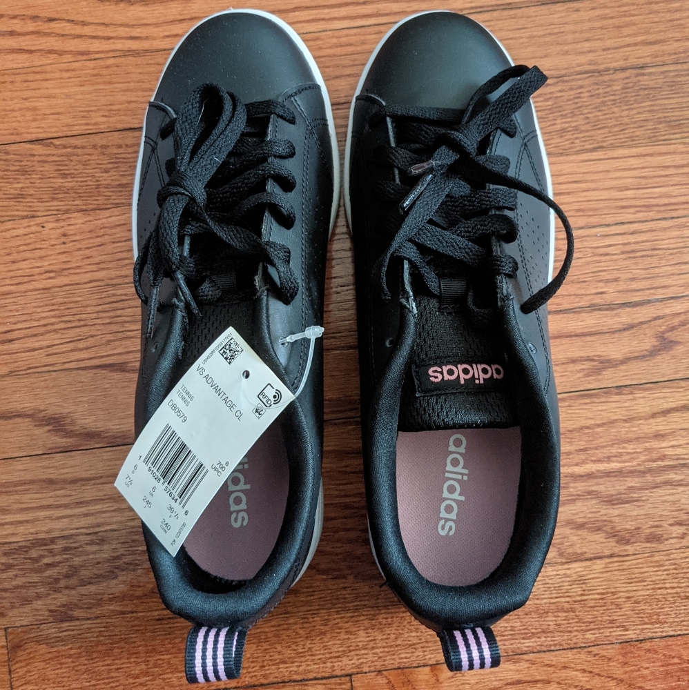 Adidas VS Advantage Clean Shoes with pink accents